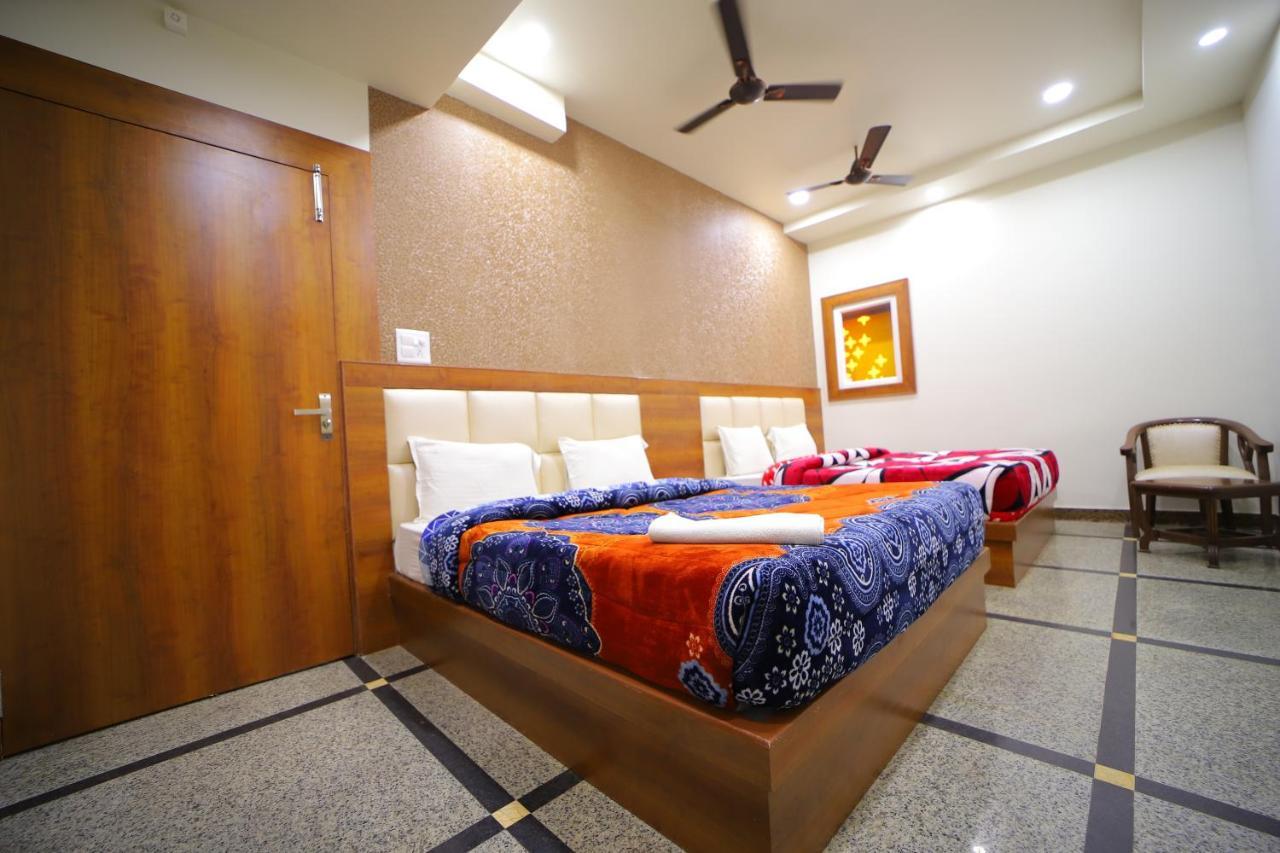 Hotel Royal Phoenix Agra  Extérieur photo
