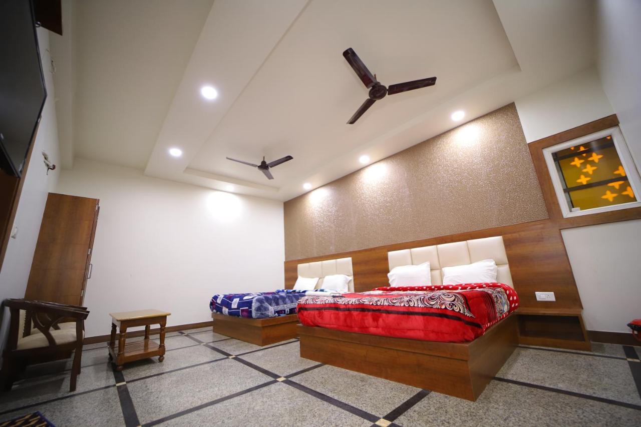 Hotel Royal Phoenix Agra  Extérieur photo