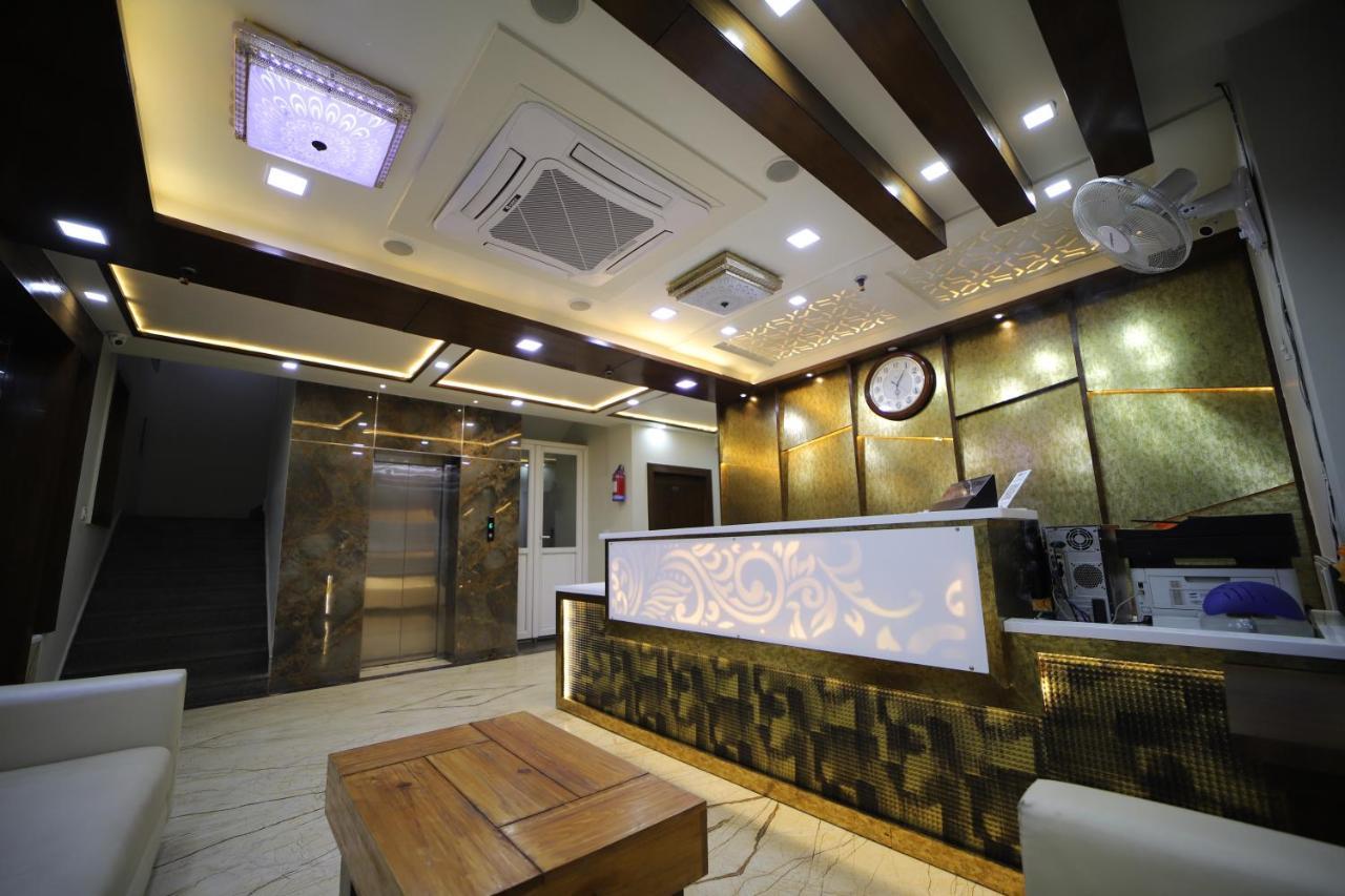 Hotel Royal Phoenix Agra  Extérieur photo